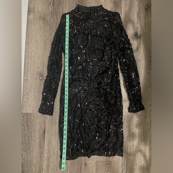 Honey- Long Sleeve Sequined Black Dress - Picture 4 of 7